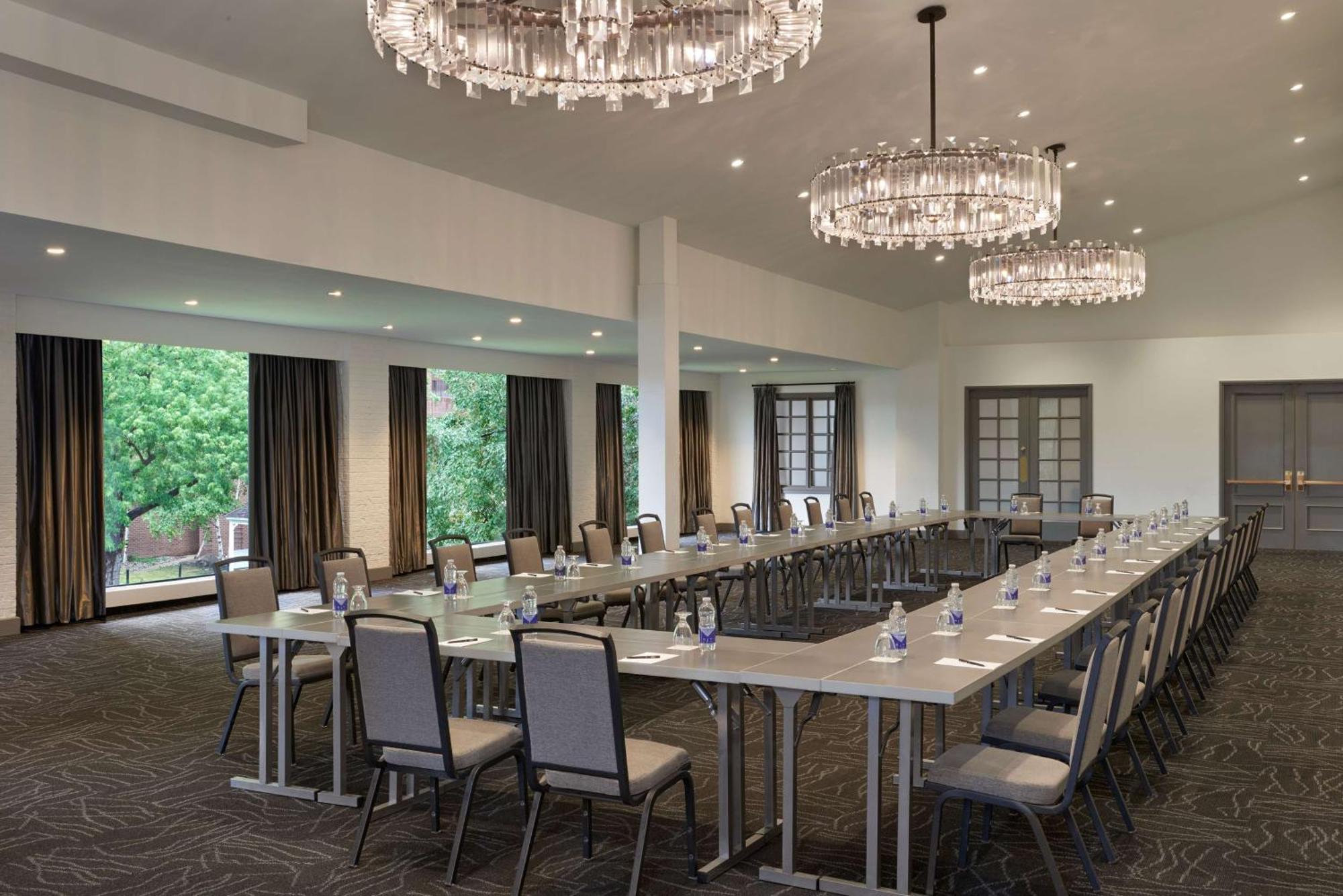 Hilton Mississauga/Meadowvale Ξενοδοχείο Εξωτερικό φωτογραφία