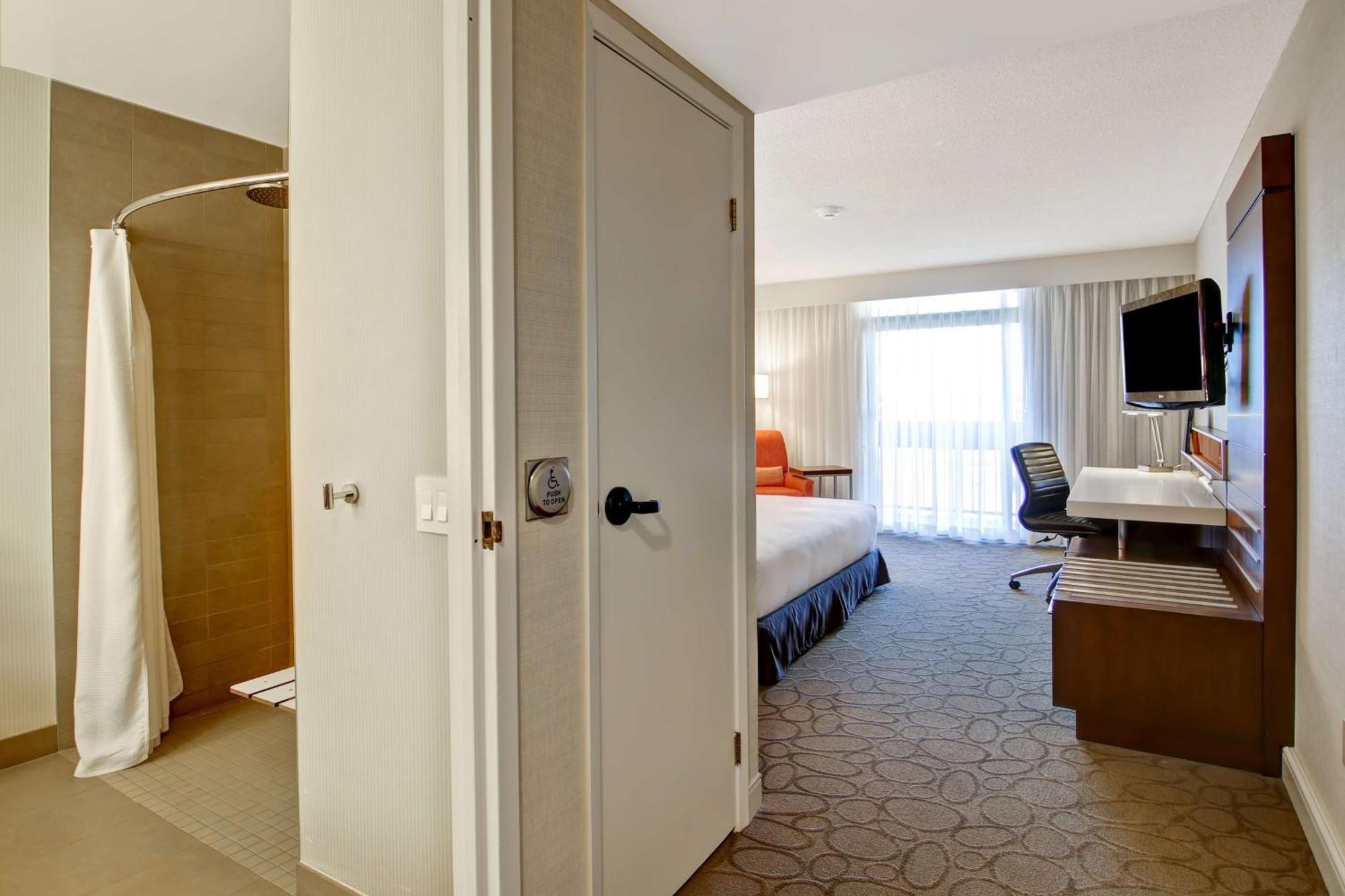 Hilton Mississauga/Meadowvale Ξενοδοχείο Εξωτερικό φωτογραφία